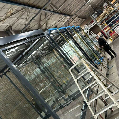 Overkapping voor automaten model Myla 26 Maatwerk - vakwerk. De automaat overkappingen van SKWshop